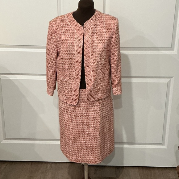 Logic Women’s Academia Career Pink Tweed Plaid Pencil Skirt Set Suit Size 10 - Picture 1 of 13